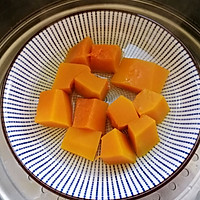 #南北面点大不同#南瓜千层饼的做法图解2