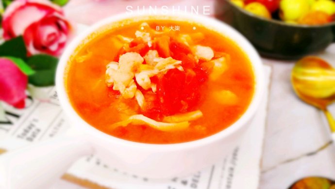 番茄平菇巴沙鱼酸汤