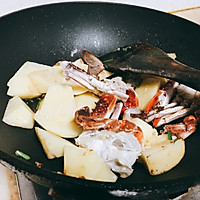 梭子蟹土豆鲜汤的做法图解5