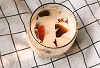 网红焦糖奶茶＋红茶冻版本的做法