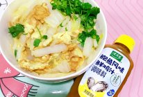 #让每餐蔬菜都营养美味#白菜炒蛋块的做法