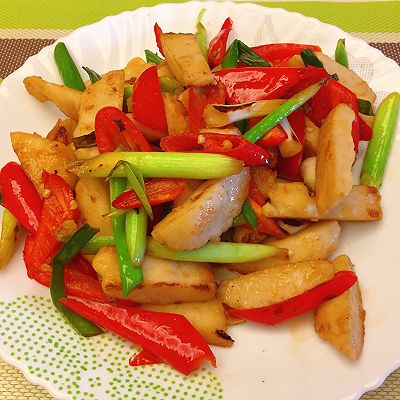 炒墨鱼饼