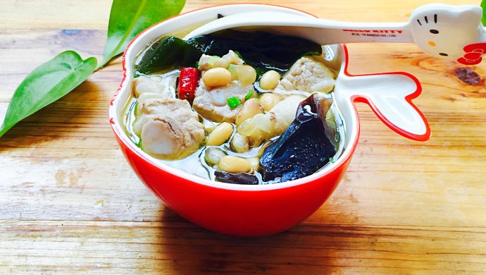 海带黄豆排骨汤