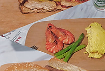 自制鸡胸肉三明治的做法
