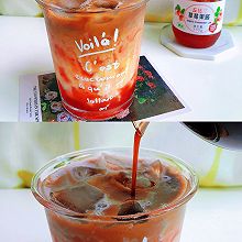 完美复刻草莓拿铁
