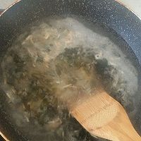 虾米紫菜汤的做法图解3
