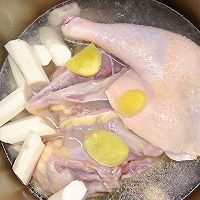#肉食主义#淮山炖鸡汤的做法图解3