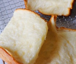 【北海道炼乳吐司】｜直接法也能让面包柔软如棉絮的做法