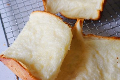 【北海道炼乳吐司】｜直接法也能让面包柔软如棉絮