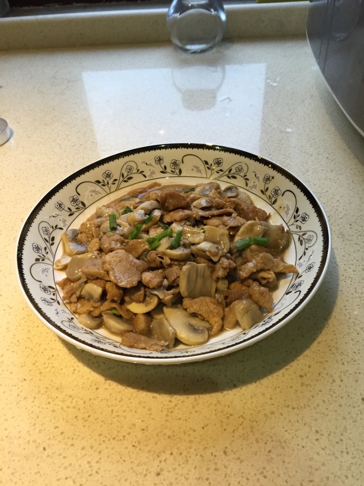 蘑菇肉片的做法图解3