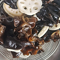 #珍选捞汁 健康轻食季#偶尔遇见——木耳拌藕片的做法图解4