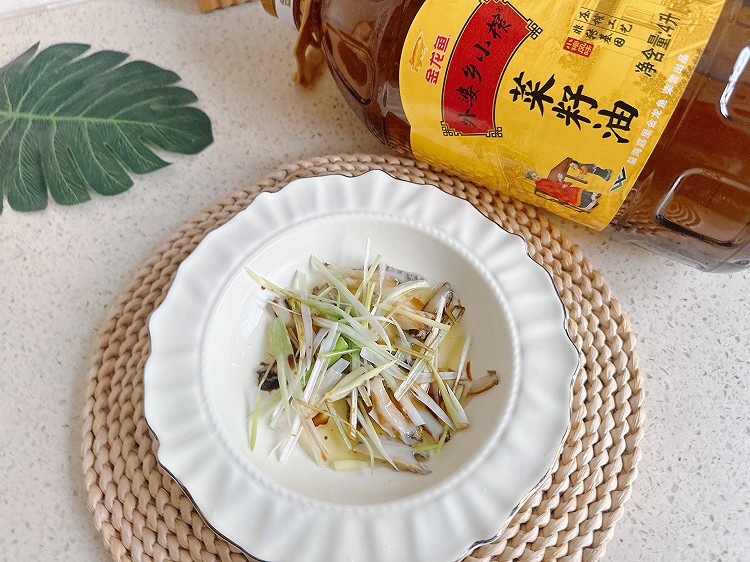 一人食葱油鲍鱼的做法