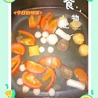 番茄丸子汤拉面的做法图解1
