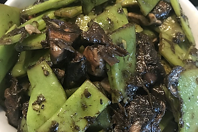 长扁豆橄榄菜炒菇