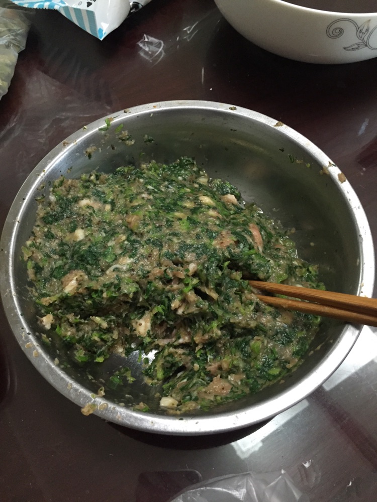 虾仁饺子的做法图解2