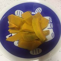 超软的葡萄干南瓜吐司（无黄油版）的做法图解1