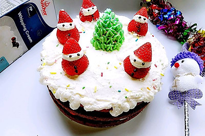 草莓圣诞老人蛋糕