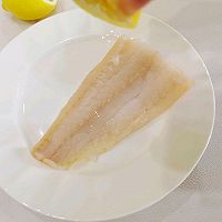挪威北极鳕鱼/鳕鱼鸡蛋卷的做法图解3