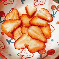 草莓漩涡蛋糕的做法图解14