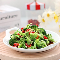 #夏日开胃餐#凉拌蒜蓉西兰花的做法图解14