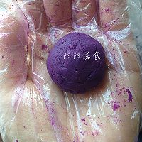 爱心满满——紫薯枣泥椰蓉球的做法图解4