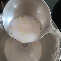 自制鲜虾肠粉的做法图解2