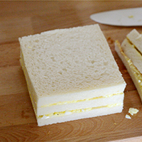 鸡蛋三明治的做法图解9