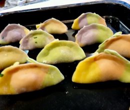 五彩饺子的做法