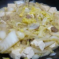 #花式炖煮不停歇#大白菜五花肉豆腐炖粉条的做法图解7