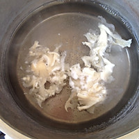 荷仙菇肉丸冬瓜汤的做法图解5