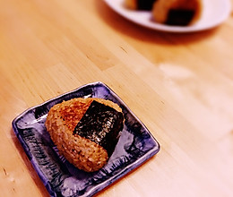日式烤饭团（焼きおにぎり）的做法