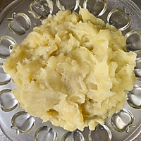 好吃的土豆饼的做法图解1