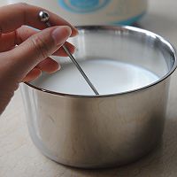 东菱酸奶机之芒果蜜豆酸奶冻的做法图解3