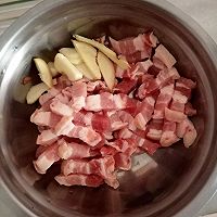豆角小炖肉的做法图解1