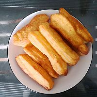 自制油条。的做法图解12