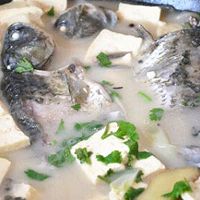 鲫鱼豆腐汤的做法图解4