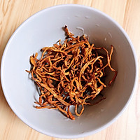 乌鸡虫草花汤的做法图解5