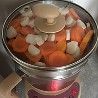 奶香南瓜胡萝卜铁棍山药汁的做法图解2
