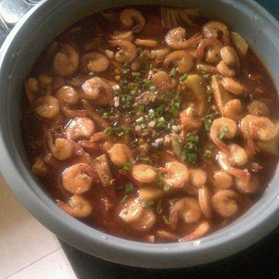 明虾鸡爪煲