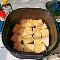 简单味美的家常豆腐煲，好吃到飞起的做法图解2