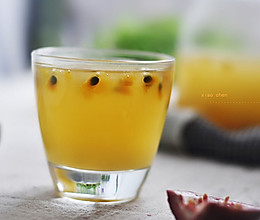 甜梨百香果汁——暖暖的果汁的做法