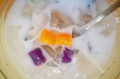 清凉解暑的海石花芋圆小甜品