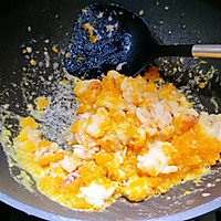 金沙虾仁的做法图解5
