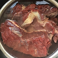 杂家酱牛肉的做法图解1