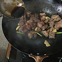 #一人一道拿手菜#红烧牛肉炖土豆的做法图解9