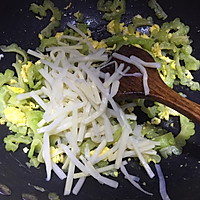 苦瓜笋丝炒饭#单挑夏天#的做法图解5