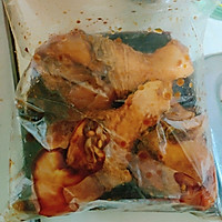 电饭锅版豆酱焗鸡腿的做法图解3