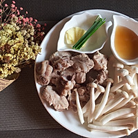 冬瓜海鲜菇炖排骨的做法图解2
