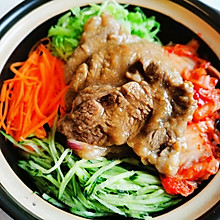 韩式石锅拌饭→辣白菜烤牛肉拌饭