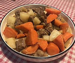 土豆胡萝卜炖牛腩的做法